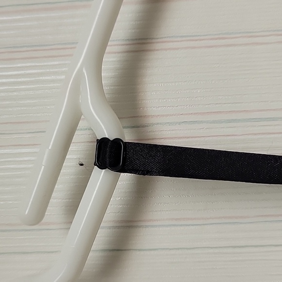 Guess Black Camisole Top, Womens Large. Adjustable Straps, Beaded, Lined, - Picture 5 of 8